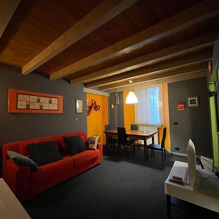 Rainbow House Apartment Intra Exterior foto
