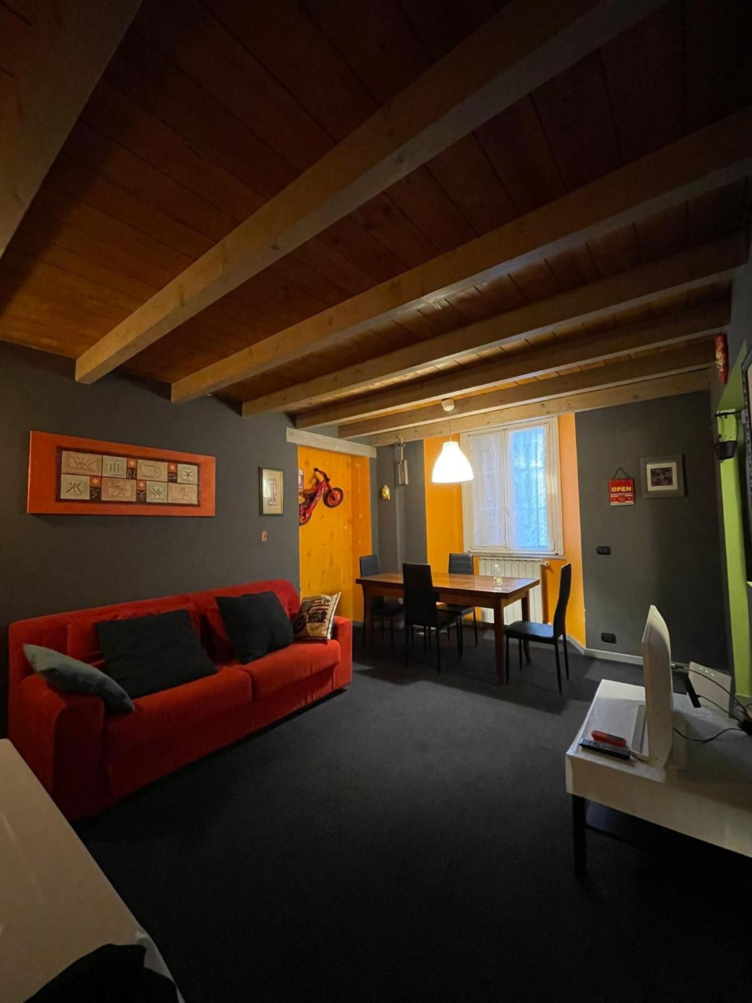 Rainbow House Apartment Intra Exterior foto